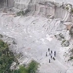 Tim DLH Jatim dan DLH Ponorogo saat melakukan Verval reklamasi di lokasi Tambang Ngrogung Kecamatan Ngebel (Dok: Istimewa)