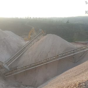 pemecah batu (crusher) di Desa Jurangjero, Kecamatan Bogorejo, Kabupaten Blora (Dok: Istimewa)