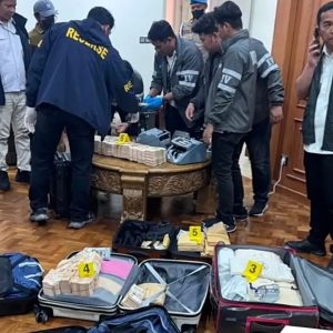 Penampakan Barang Emas dan Uang dari Rumah Febrie di Sentul Bogor (Dok: Istimewa)