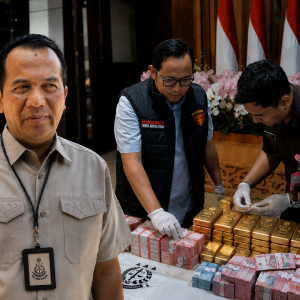 Dokumentasi Penyitaan Emas dan Uang, Pungli Esdm Oleh Kejati Jawa Timur (Dok: Istimewa)