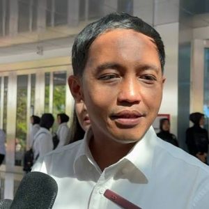 Menhut Raja Juli Antoni (Dok: Istimewa)
