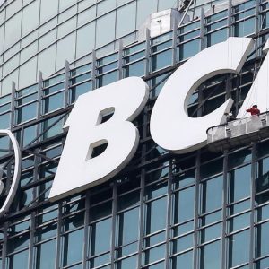 Logo BCA di gedung (Dok: Detik)