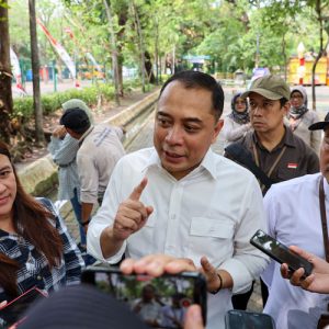 Dokumentasi Walikota Surabaya di Kebun Binatang Surabaya (Dok: Istimewa)